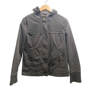 Kismet beige/grey military utility zip snap hooded cropped jacket women’s size M